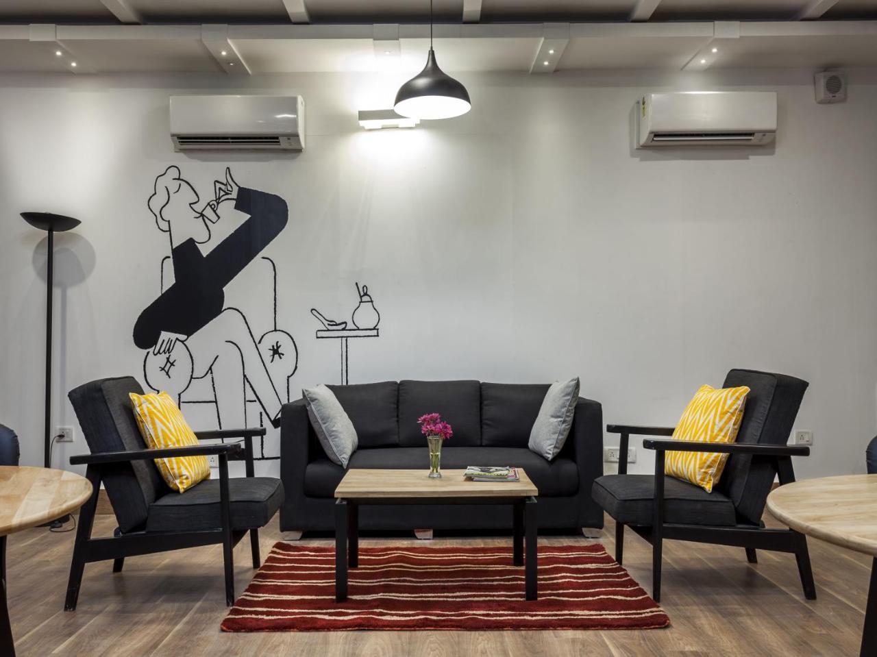 Oyo Townhouse 11 Esplanade Hotell Kolkata Eksteriør bilde